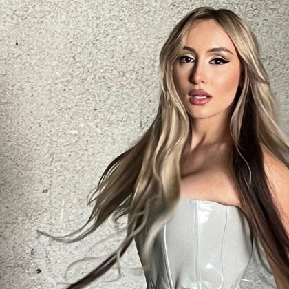 Дара Екимова едно от младите и талантливи лица на българската