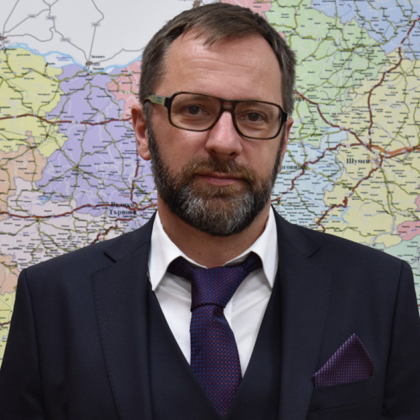 Като председател на Управителния съвет УС на Агенция Пътна администрация няма