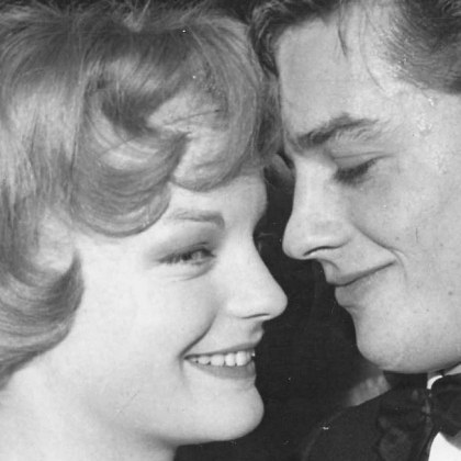 Френският идол Ален Делон успява да спечели дори най красивите жени