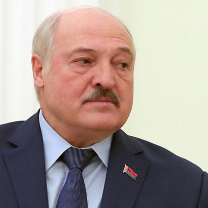 Беларуският президент Александър Лукашенко каза днес че Украйна е разположила