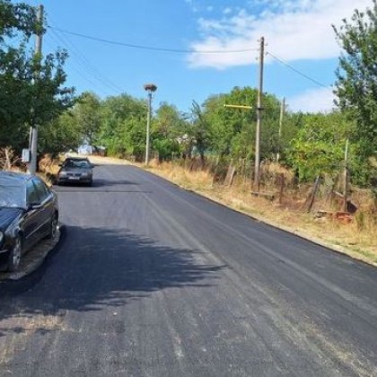 Абсурдна ситуация в родно село Улица в населеното място била