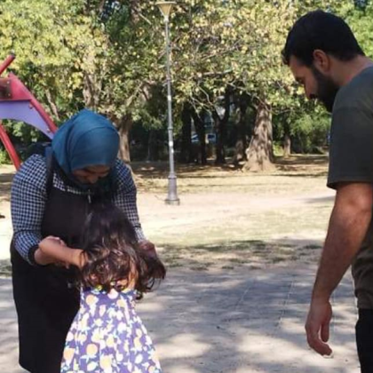 ИМАМЕ НУЖДА ОТ ПОМОЩ за да бъде едно семейство отново