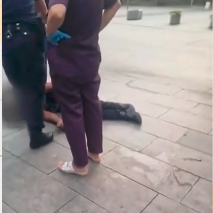 Жители на Стара Загора твърдят че екип на Спешна помощ