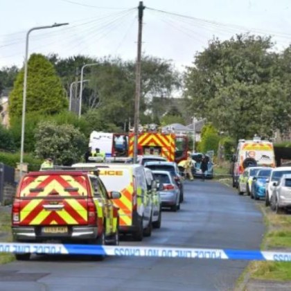 Три деца и млада жена загинаха при пожар в Англия Огънят