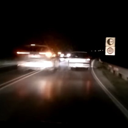 Водач на джип изправи косите на шофьор край Търново Той