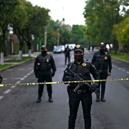 Застреляха две жени в Мексико