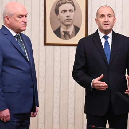На 26 август понеделник от 10 00 часа държавният глава Румен Радев