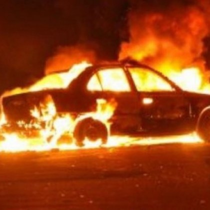 Подпалиха кола в Пловдив, има задържани