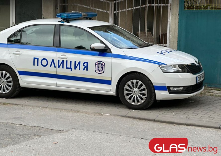 Двама биха с палка и ограбиха 14-годишен