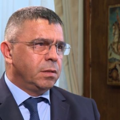 Рокадата в МВР политическите страсти и сигурността на изборите –