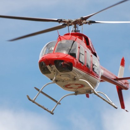 Хеликоптерът за спешна медицинска помощ долетя в Благоевград за да