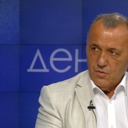 Безсмислено е в рамките на два месеца новото ръководство на