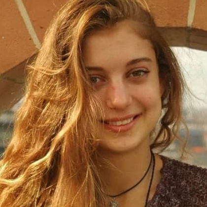 Обявената за издирване Мартина Дякова е открита в мол в