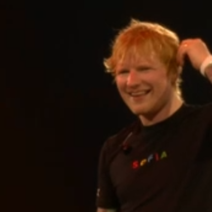 Над 65 000 фенове пяха заедно с британската суперзвезда Ед