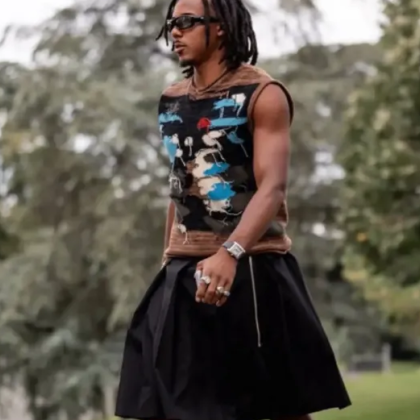 Футболистът на Барселона и френския национален отбор Жул Кунде отново