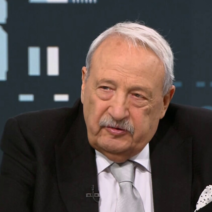 Тази сутрин почина журналистът Иван Гарелов съобщиха от Пирогов Гарелов беше