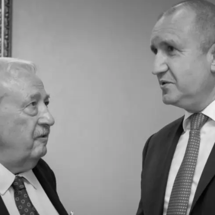 В лицето на Иван Гарелов днес обществото ни се раздели