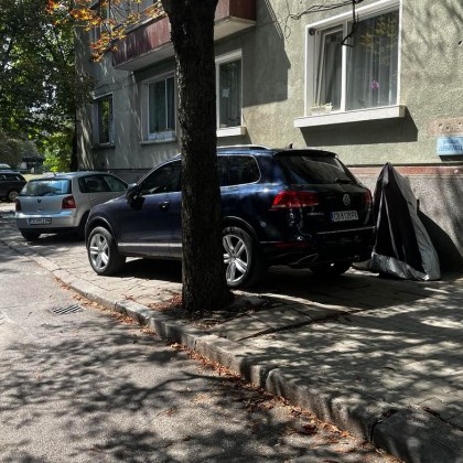 Сигнал за наболял проблем отправи жител на столицата Коли са превзели