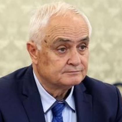 Засега не предвиждаме и не предлагаме на българския парламент да