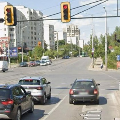 Водач забеляза затрудненията на свои колеги при преминаването на ключови