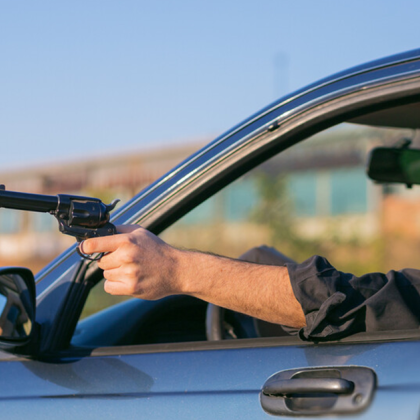 Служители на РУ на МВР – Карлово задържаха 37 годишен жител