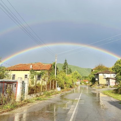 Двойна дъга се появи над София в късния следобед В