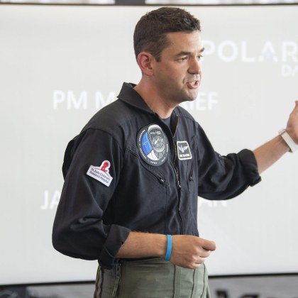 В края на тази седмица милиардерът Джаред Айзъкман изпълнителен директор