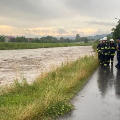 Австрия се подготвя с чували с пясък в Чешката република