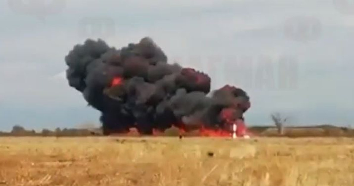 Авиоексперт: Защо продължаваме с военни пилоти инструктори да правим демонстрации