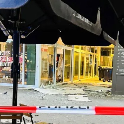 Експлозия причини щети на сграда в центъра на германския град