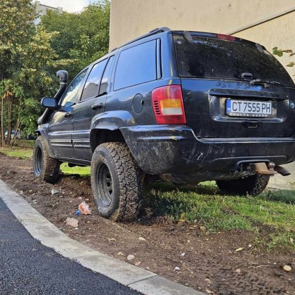 Все по креативни стават шофьорите в търсене на паркомясто в