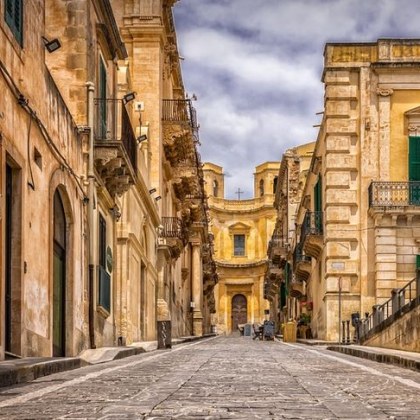 30 годишната Киара Яконис от град Падуа но живееща в Париж