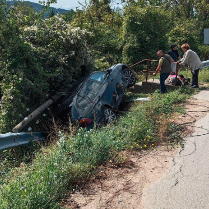 Тежка катастрофа е станала по рано днес край габровското село Донино