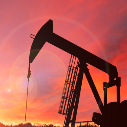 Петролните фючърси поскъпват с около 2 по време на търговията