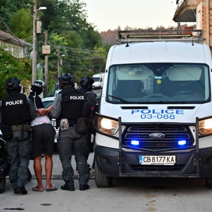 38 души са задържани при акции на МВР в страната