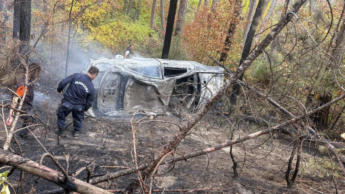 Кола с български номера се преобърна и запали в Турция, има загинали СНИМКИ и ВИДЕО