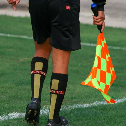 Реферът на мача от Областното първенство на София между домакините