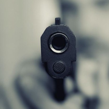 Стрелец откри огън в офиса на израелската фирма за военни