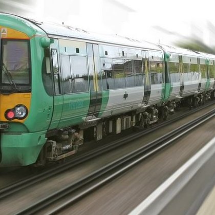 Влак превозващ евродепутати от Европейския парламент ЕП в Страсбург обратно