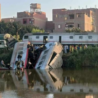 Втората влакова катастрофа през последните седмици остави много ранени в