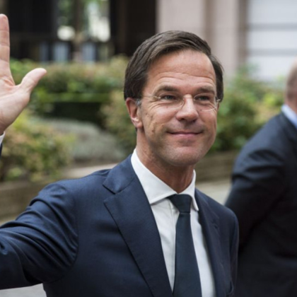 НАТО няма да се огъне пред заплахите на Русия и