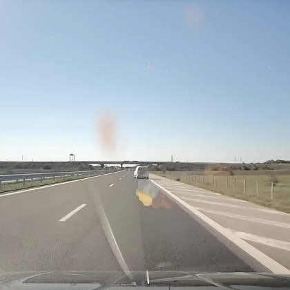 Шофьор се включи в движението на автомагистрала Тракия по опасен