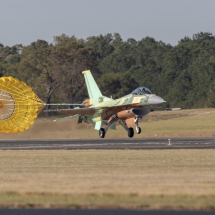 Тестваха първия български изтребител F-16 Block 70 в полет СНИМКИ