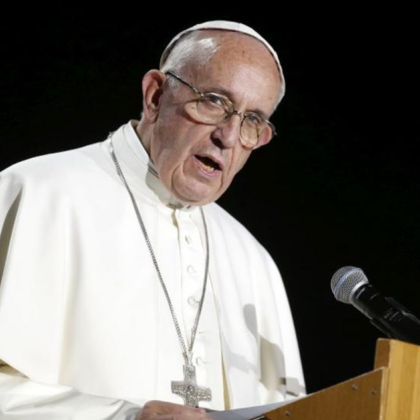 Папа Франциск призова католиците по света наброяващи 1 4 милиарда души