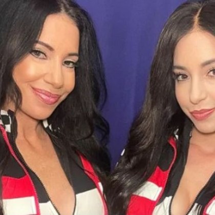 64 годишната Доун Хъбшър и 34 годишната й дъщеря Шер станаха известни