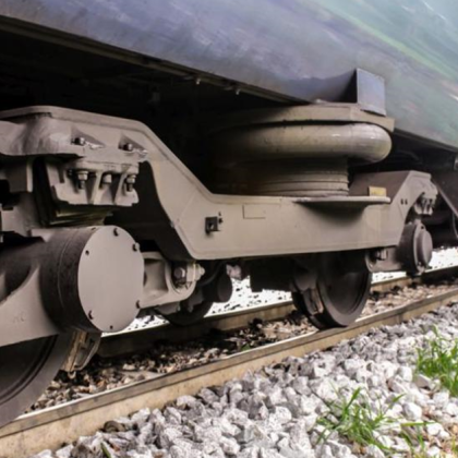 Влак е ударил бус в Монтана Инцидентът е от преди