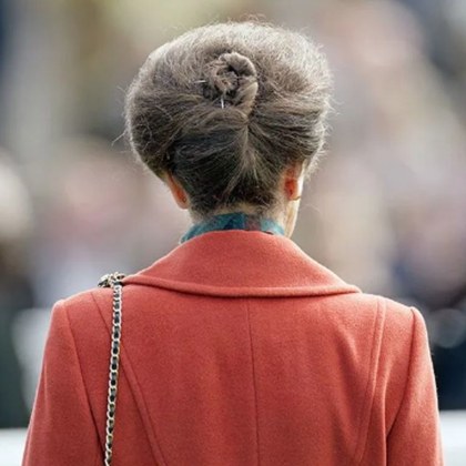 Принцеса Ан се присъедини вчера към кралското семейство на фестивала