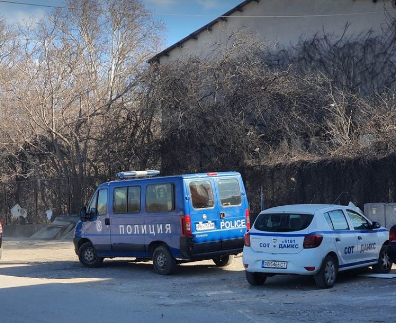 Кървав ужас: мъж преби до смърт приятелката си