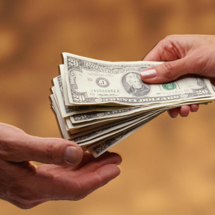 Социалното министерство предлага размерът на минималната заплата да се определя