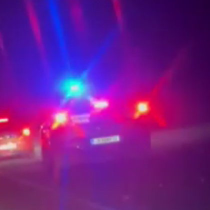 Екипи на Гранична полиция преследваха близо 8 километра автомобил с мигранти Автомобилът
